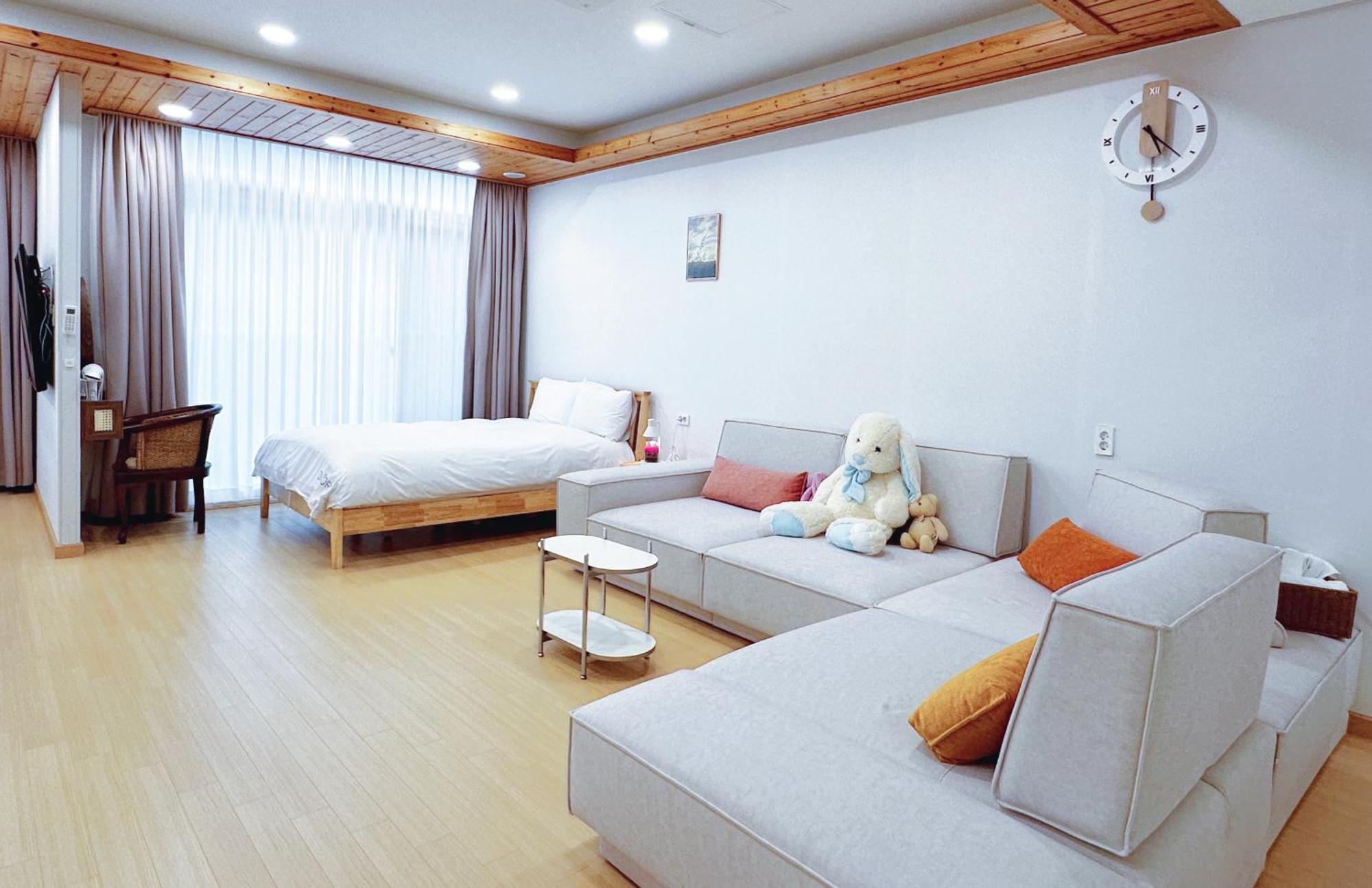 Zio Pinetree Otel Yangyang Dış mekan fotoğraf
